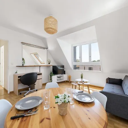 St Sever-place Parking Privee Fermer- Cosy-centre Rouen-wifi-3pers 루앙